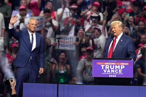 RFK Jr. joins Trump onstage at Arizona rally hours after .